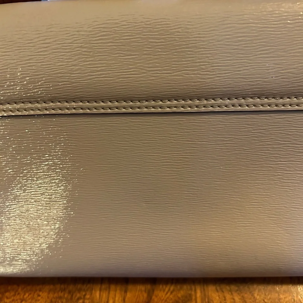 Kate Spade Gray Shoulder Bag Purse Chained Strap